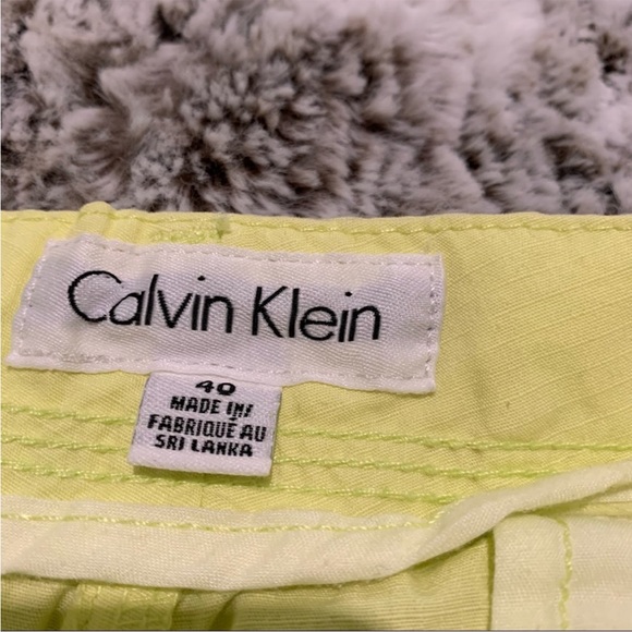 yellow Calvin Klein shorts and belt size 40 - Picture 7 of 9